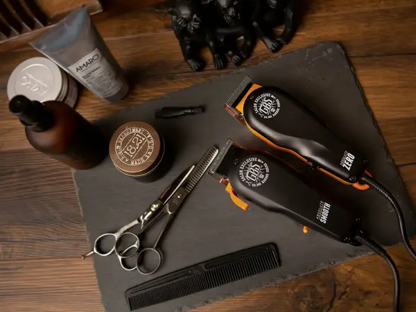 Narzędzia barberskie w Barbershop Nowak
