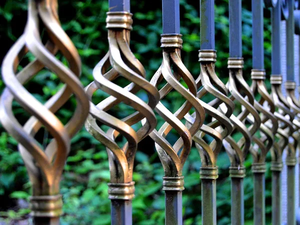 Kute zdobienia ogrodzenia — Ogrodzenia Kaczmarek